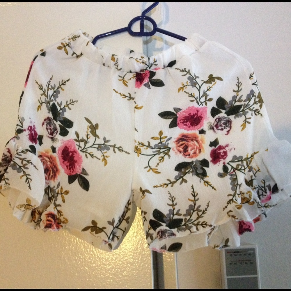 Floral print high waist random frill hem shorts